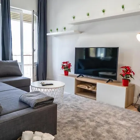 Moderno-dinamico Apartment *