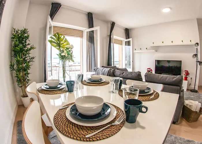 Moderno-dinamico Vigo